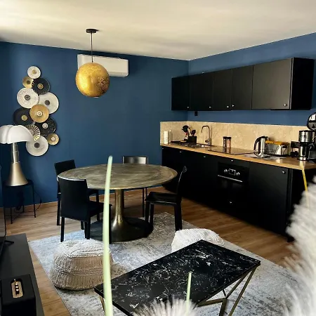 Apartment Le Grand Clocher De