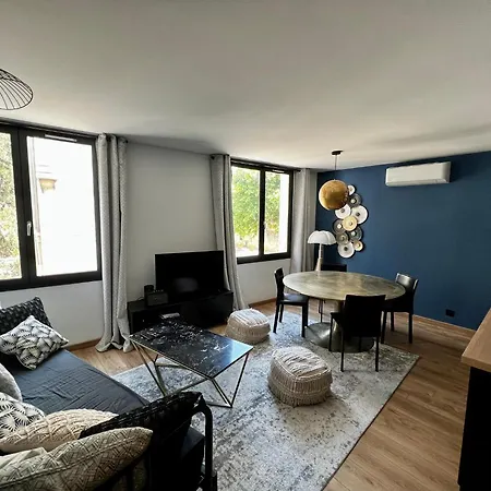 Апартаменты Le Grand Clocher De